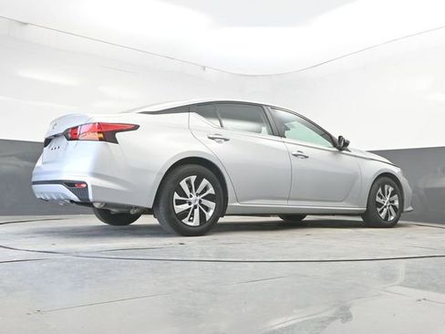 Used 2021 Nissan Altima 2.5 S FWD image 39