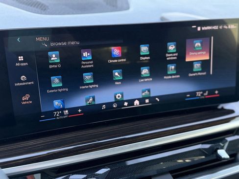 Certified 2024 BMW X5 sDrive40i w/ Premium Package image 32