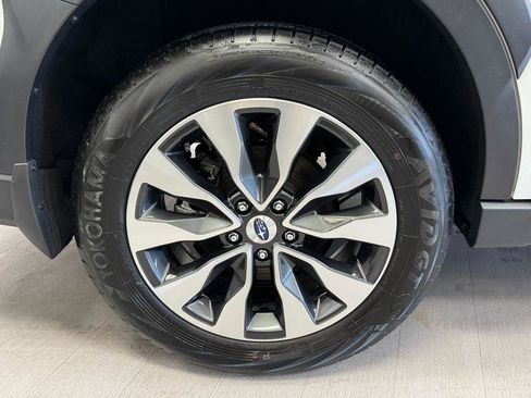 Used 2025 Subaru Outback Limited image 37