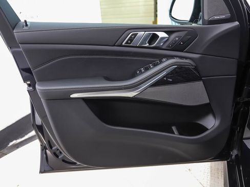 New 2026 BMW X5 xDrive40i w/ M Sport Package image 9