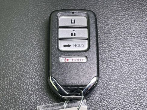 Used 2019 Honda Accord Sport image 38