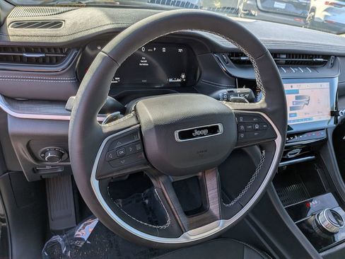 New 2026 Jeep Grand Cherokee L 2WD image 11
