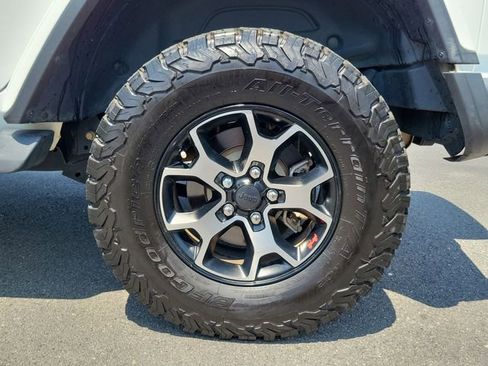 Used 2020 Jeep Wrangler Unlimited Rubicon AWD/4WD image 7