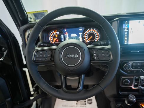 New 2026 Jeep Gladiator Sport AWD/4WD image 31