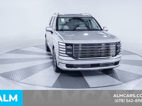 Used 2026 Hyundai Palisade Calligraphy FWD image 15