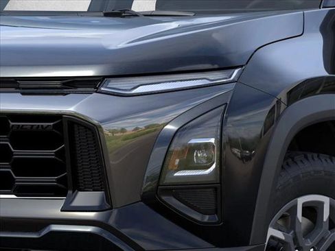 New 2026 Chevrolet Equinox ACTIV FWD image 10