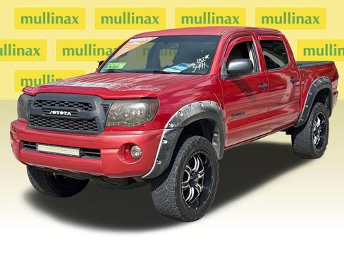 Used 2011 Toyota Tacoma PreRunner w/ SR5 Pkg #2 RWD image 13