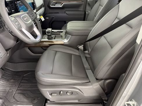 New 2026 GMC Sierra 1500 Elevation w/ Elevation Premium Package image 13
