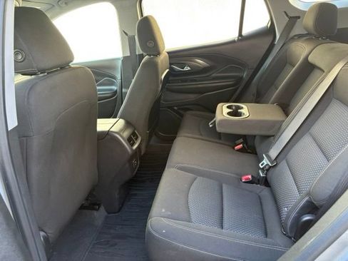 Used 2023 GMC Terrain SLE FWD image 28