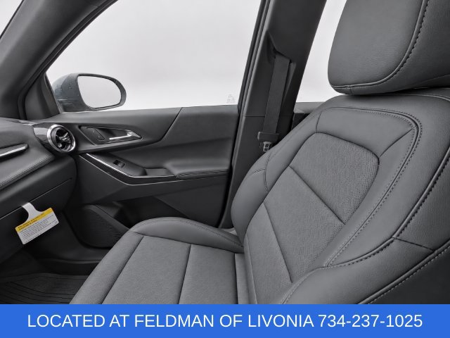 Used 2027 Chevrolet Equinox LT w/ Convenience Package II FWD image 21