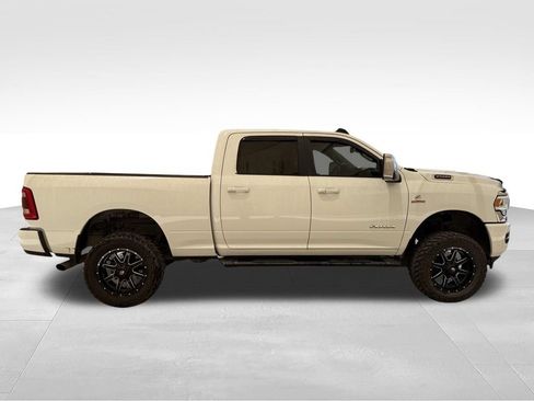Used 2023 RAM 2500 Laramie AWD/4WD image 6
