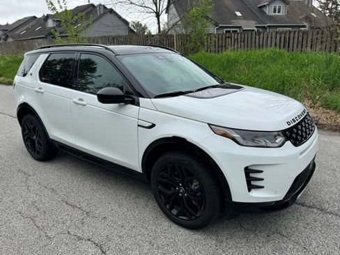 New 2026 Land Rover Discovery Sport Landmark AWD/4WD image 4
