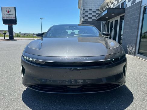 Used 2025 Lucid Air Grand Touring AWD/4WD image 3