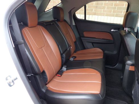 Used 2016 Chevrolet Equinox LTZ w/ Enhanced Convenience Package AWD/4WD image 36
