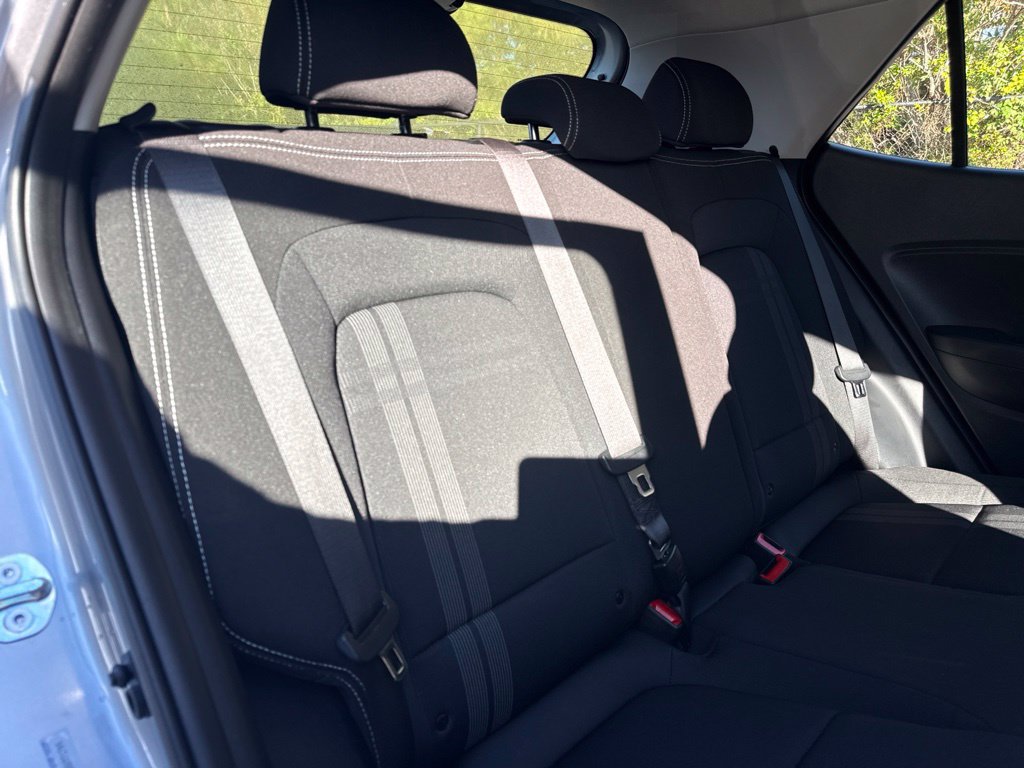 Used 2025 Hyundai Venue SEL FWD image 38