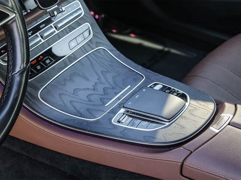 Used 2021 Mercedes-Benz E 350 Sedan w/ Premium Package image 3