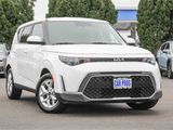 Used 2023 Kia Soul LX w/ Option Group 015 image 2