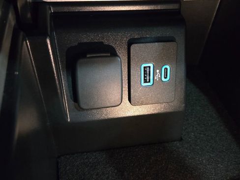 Used 2023 Ford Explorer ST w/ Equipment Group 401A image 35