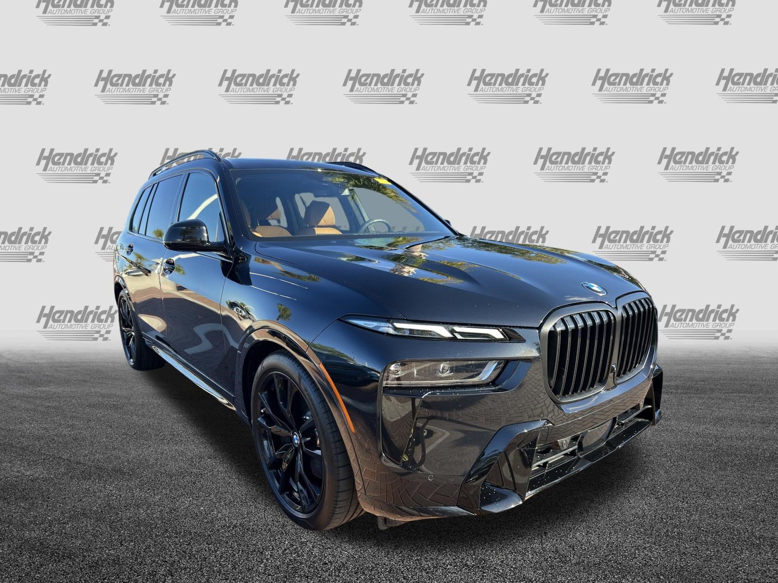 Certified 2026 BMW X7 xDrive40i w/ Executive Package AWD/4WD image 2