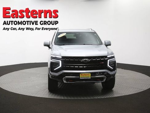 Used 2025 Chevrolet Suburban Z71 AWD/4WD image 56