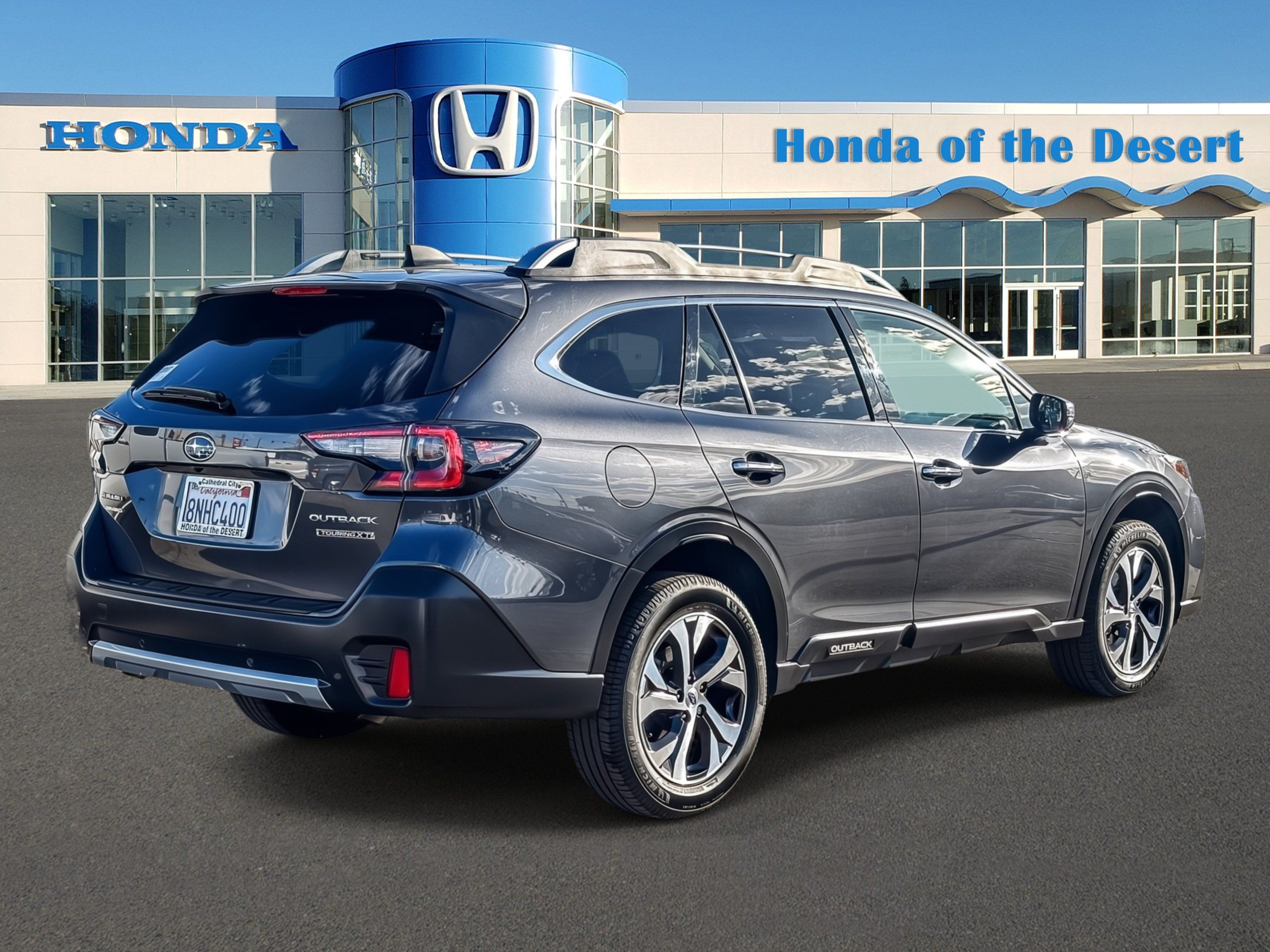Used 2020 Subaru Outback Touring XT AWD/4WD image 7