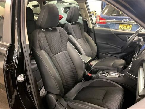 Used 2024 Subaru Forester Premium AWD/4WD image 7