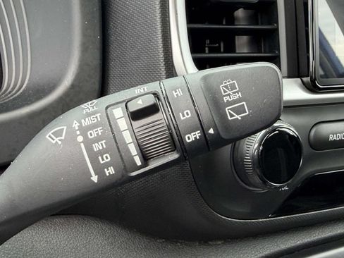Certified 2023 Hyundai Venue SEL w/ Cargo Package FWD image 25