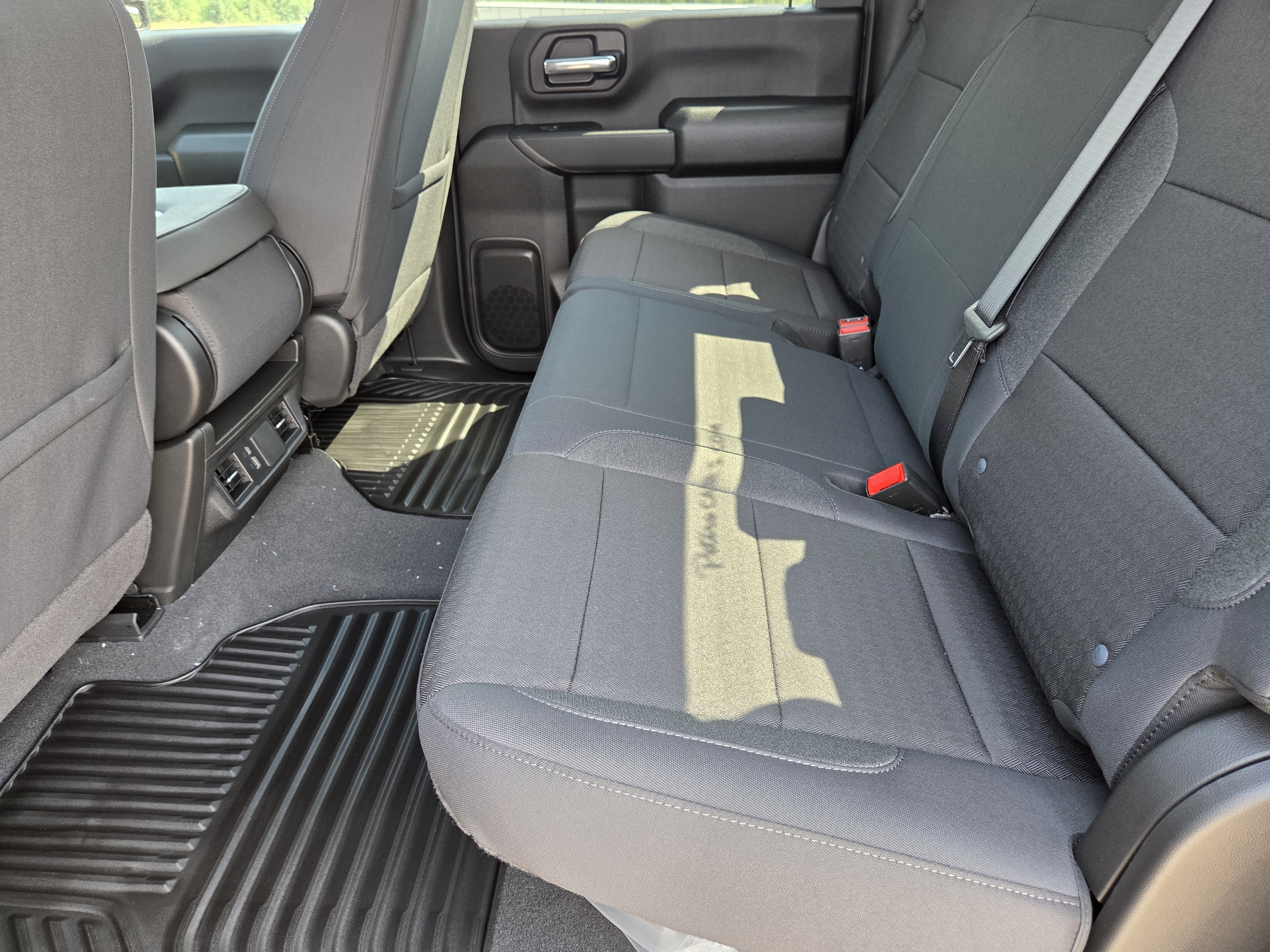 New 2026 Chevrolet Silverado 2500 Custom w/ Custom Value Package AWD/4WD image 22