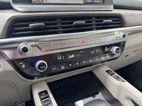 Used 2020 Kia Telluride SX w/ SX Prestige Package image 16