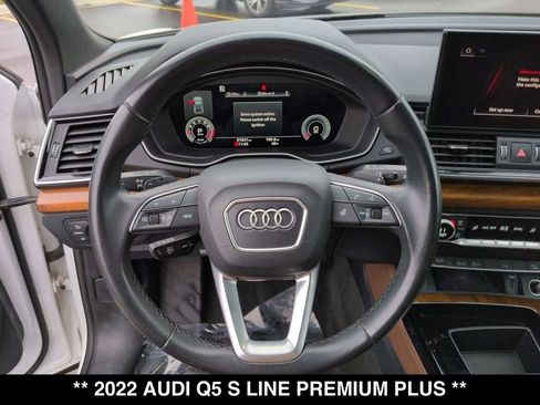 Used 2022 Audi Q5 2.0T Premium Plus image 24