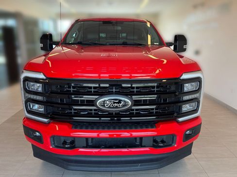 Certified 2024 Ford F250 Lariat w/ Black Appearance Package AWD/4WD image 5