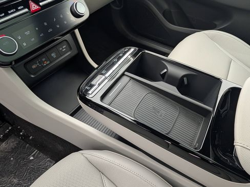 New 2026 Hyundai Tucson Limited image 14