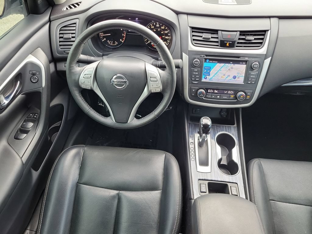 Used 2016 Nissan Altima 2.5 SL w/ 2.5 Technology w/LED Package FWD image 22