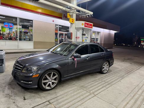 Used 2014 Mercedes-Benz C 300 4MATIC Sedan image 5