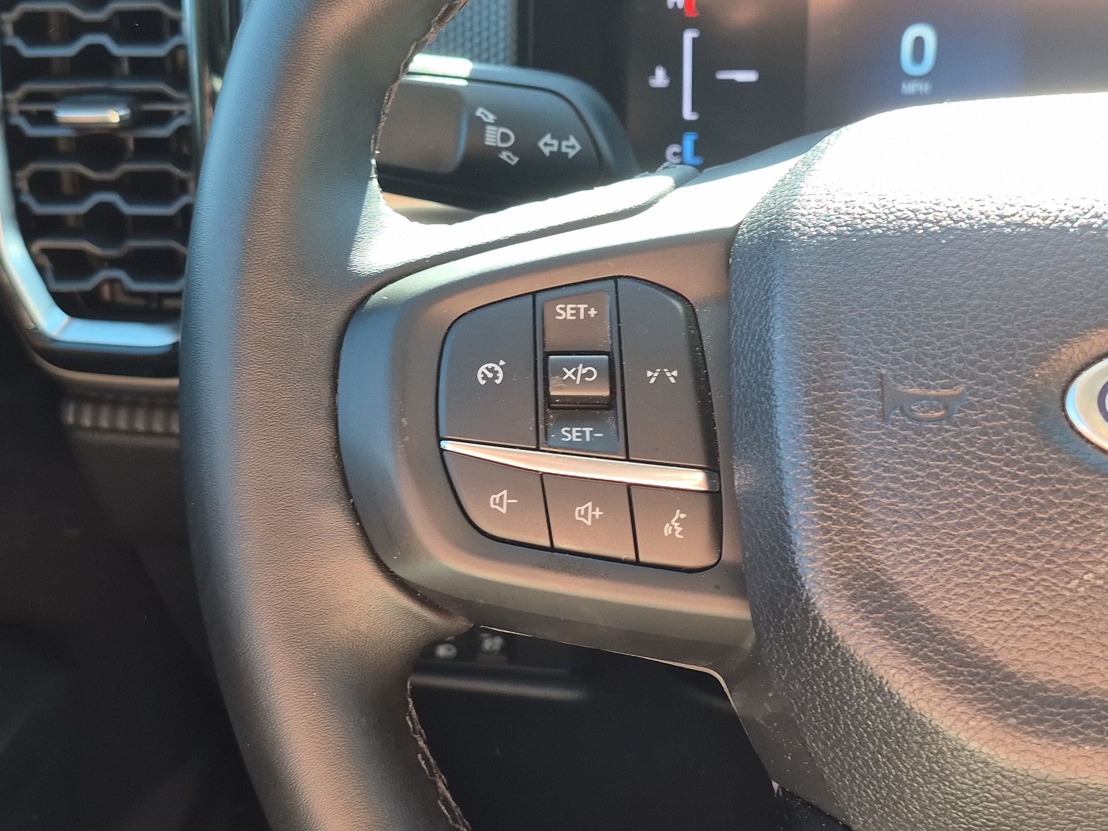 Used 2024 Ford Ranger XLT w/ Equipment Group 301A Mid AWD/4WD image 20