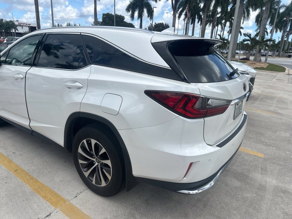 Used 2022 Lexus RX 350L Premium w/ Premium Package AWD/4WD image 9