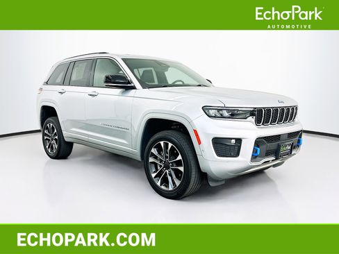Used 2022 Jeep Grand Cherokee Overland image 1