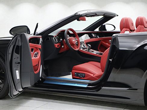 New 2026 Bentley Continental GTC image 7