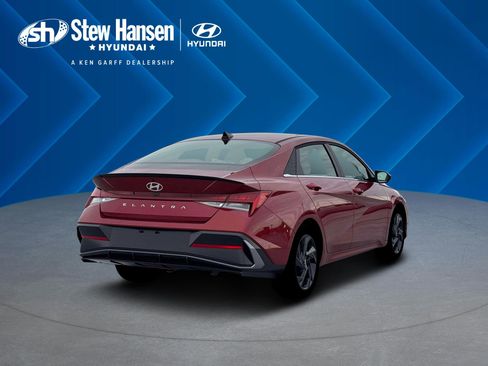 New 2026 Hyundai Elantra SEL Sport Premium image 8