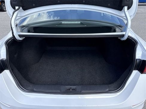 Used 2022 Nissan Sentra SV image 28