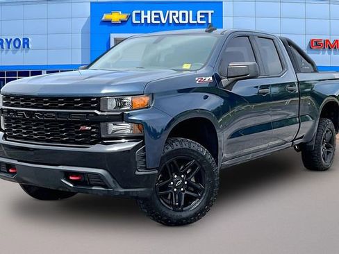 Used 2019 Chevrolet Silverado 1500 Custom Trail Boss AWD/4WD image 3