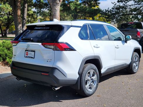 Certified 2025 Toyota RAV4 XLE image 3