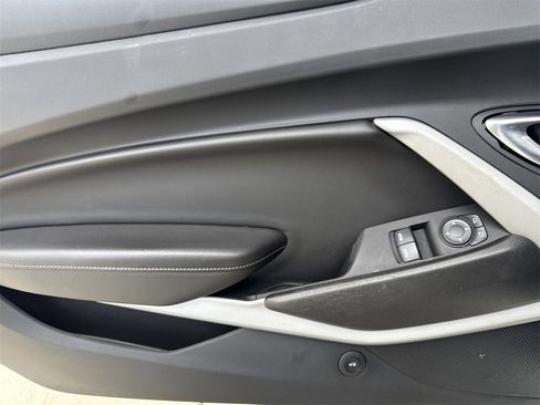 Used 2022 Chevrolet Camaro SS image 20