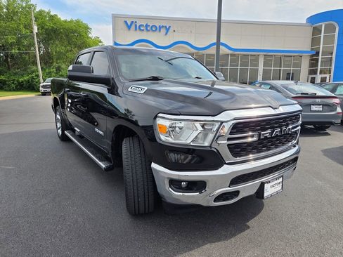 Used 2022 RAM 1500 Big Horn AWD/4WD image 3