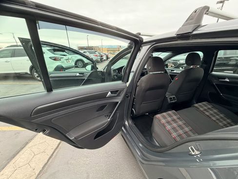 Used 2019 Volkswagen GTI Rabbit Edition image 13