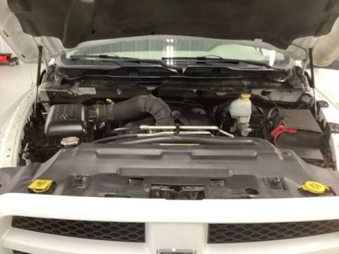 Used 2012 RAM 1500 Express AWD/4WD image 17