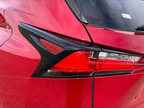 Used 2017 Lexus NX 200t FWD image 27