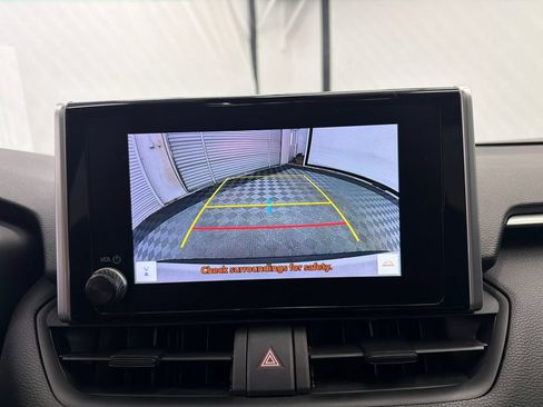 Used 2023 Toyota RAV4 XLE w/ Convenience Package FWD image 31
