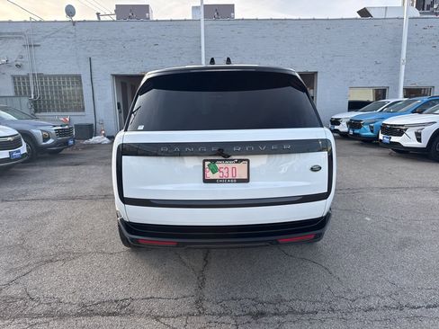 Used 2022 Land Rover Range Rover SE image 6
