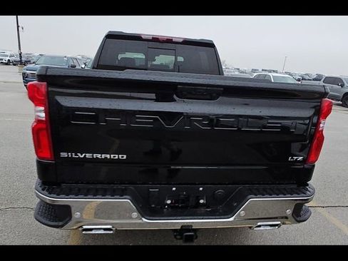 Used 2026 Chevrolet Silverado 1500 LTZ AWD/4WD image 2
